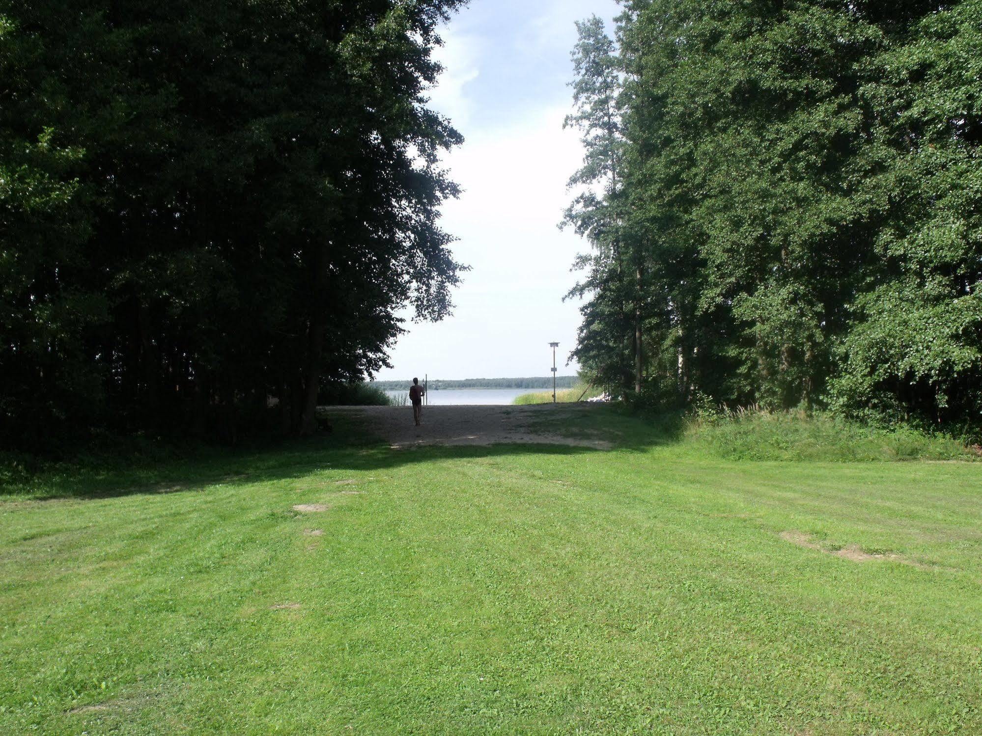 Seehotel Schorfheide Althuttendorf Buitenkant foto